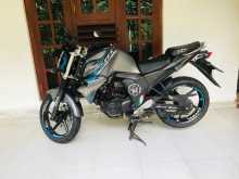 Yamaha FZ Version 2.0 2017 Motorbike