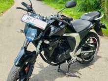 Yamaha FZ Version 2.0 2017 Motorbike