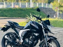 Yamaha FZ Version 2.0 2015 Motorbike