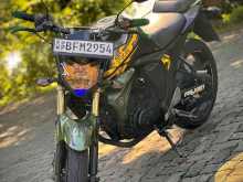 https://riyasewana.com/uploads/yamaha-fz-v2-2312073722813.jpg