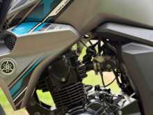 https://riyasewana.com/uploads/yamaha-fz-v2-2315484613204.jpg