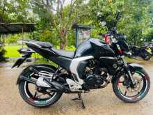 https://riyasewana.com/uploads/yamaha-fz-v2-2317365613334.jpg