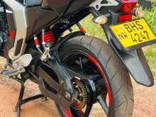 https://riyasewana.com/uploads/yamaha-fz-v2-2415452813233.jpg