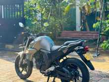 https://riyasewana.com/uploads/yamaha-fz-v2-2416235622013.jpg
