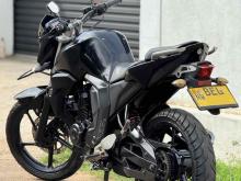 https://riyasewana.com/uploads/yamaha-fz-v2-2610281624083.jpg