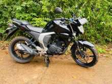 Yamaha FZ Version 2.0 2017 Motorbike