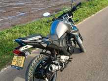 https://riyasewana.com/uploads/yamaha-fz-v2-2618584813624.jpg