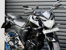 Yamaha Fz Version 2.0 2015 Motorbike