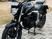 Yamaha FZ Version 2.0 2016 Motorbike