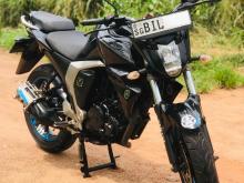 Yamaha FZ Version 2.0 BLACK SHINE 2020 Motorbike