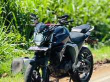 https://riyasewana.com/uploads/yamaha-fz-v2-2916223313052.jpg