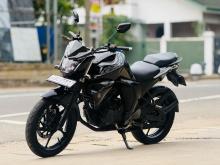 Yamaha FZ Version 2.0 2015 Motorbike