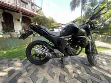 https://riyasewana.com/uploads/yamaha-fz-v2-2917064522783.jpg