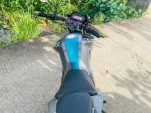 https://riyasewana.com/uploads/yamaha-fz-v2-3013013113502.jpg