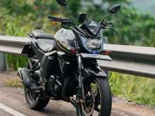 Yamaha FZ Version 2.0 2015 Motorbike