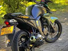 https://riyasewana.com/uploads/yamaha-fz-v2-3110470324261.jpg