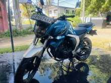 https://riyasewana.com/uploads/yamaha-fz-v2-315400522683.jpg