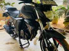 Yamaha Fz Version 2.0 2015 Motorbike