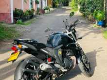 Yamaha FZ Version 2.0 2015 Motorbike