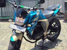 Yamaha FZ Version 2.0 2017 Motorbike