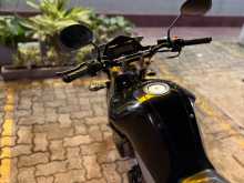 https://riyasewana.com/uploads/yamaha-fz-v2-421494413423.jpg