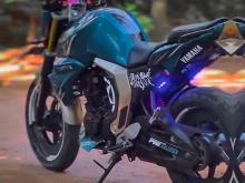 Yamaha FZ Version 2.0 2017 Motorbike