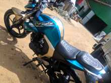 Yamaha FZ Version 2.0 2017 Motorbike