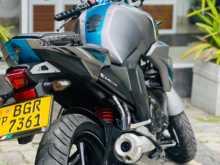 https://riyasewana.com/uploads/yamaha-fz-v2-57302413424.jpg