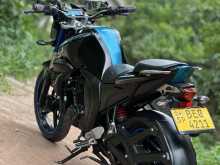 Yamaha FZ Version 2.0 2016 Motorbike