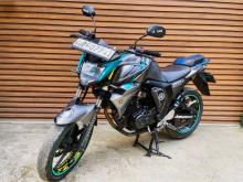 Yamaha FZ Version 2.0 2017 Motorbike