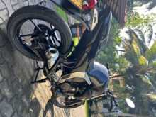 https://riyasewana.com/uploads/yamaha-fz-v2-68352113824.jpg