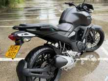 https://riyasewana.com/uploads/yamaha-fz-v3-1110250513043.jpg
