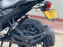 https://riyasewana.com/uploads/yamaha-fz-v3-1711520224273.jpg
