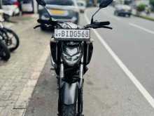 https://riyasewana.com/uploads/yamaha-fz-v3-216494022212.jpg