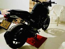 https://riyasewana.com/uploads/yamaha-fz-v3-3021381024421.jpg