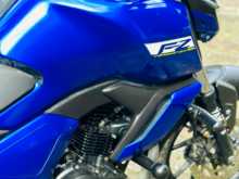 https://riyasewana.com/uploads/yamaha-fz-v3-99293513214.jpg
