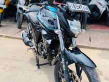 Yamaha FZ Version 2.0 2016 Motorbike