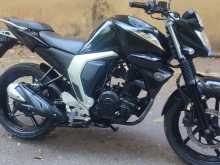 Yamaha FZ Version 2.0 2016 Motorbike