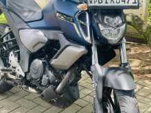 https://riyasewana.com/uploads/yamaha-fz-version-112363622953.jpg