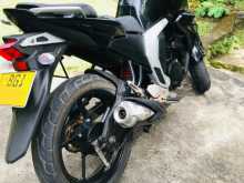 https://riyasewana.com/uploads/yamaha-fz-version-1316042913153.jpg
