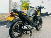 https://riyasewana.com/uploads/yamaha-fz-version-1318310224561.jpg