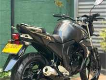 https://riyasewana.com/uploads/yamaha-fz-version-1412101922423.jpg