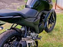 https://riyasewana.com/uploads/yamaha-fz-version-141229016274.jpg