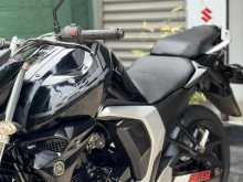https://riyasewana.com/uploads/yamaha-fz-version-1715512222282.jpg