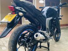 https://riyasewana.com/uploads/yamaha-fz-version-1811153724671.jpg