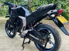https://riyasewana.com/uploads/yamaha-fz-version-1811153824663.jpg