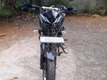 https://riyasewana.com/uploads/yamaha-fz-version-19192731649385.jpg