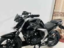 https://riyasewana.com/uploads/yamaha-fz-version-2212155922163.jpg