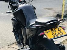 https://riyasewana.com/uploads/yamaha-fz-version-2313084524173.jpg