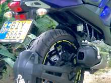 https://riyasewana.com/uploads/yamaha-fz-version-25644301366.jpg